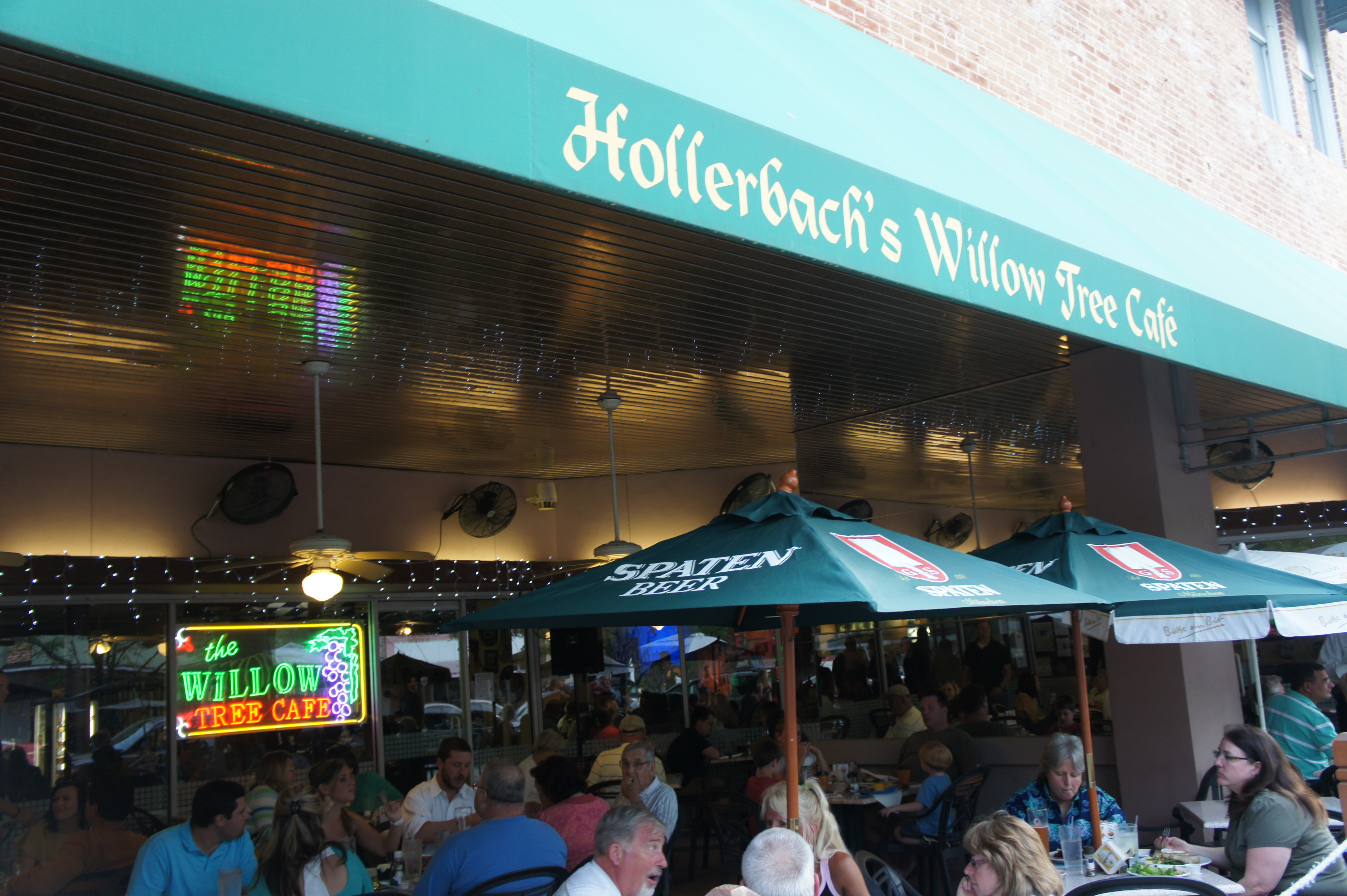 Hollerbach’s Willow Tree Cafe