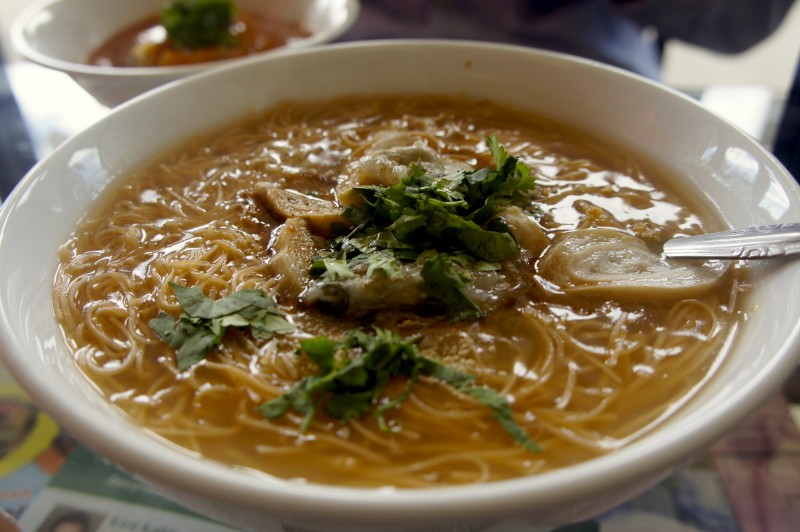 Oyster and Chitterling sesame noodle soup