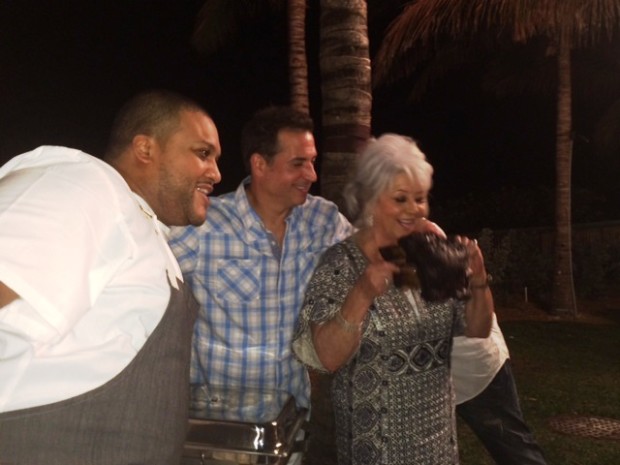 SUGARCANE Thrillist with Paula Deen