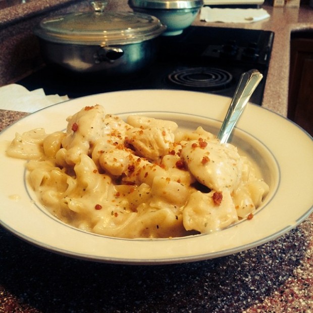 @adriangilliam @tastychomps #orlandoeats homemade meal! Chicken, cheese, pasta, and bacon bits! #dinner