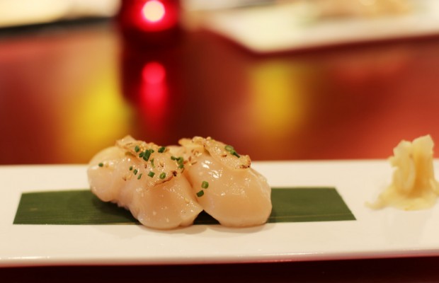 Sushi Pop's Scallop Nigiri