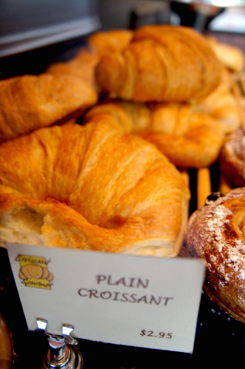 Plain croissants