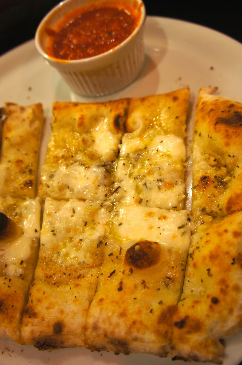 Cheesy garlic bread
