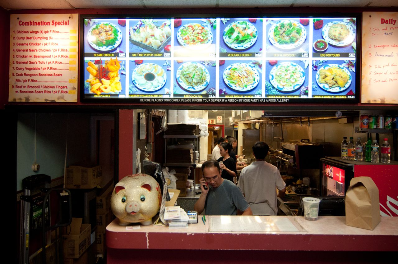 Here’s 8 Ways to Know You’re at an “American” Chinese restaurant