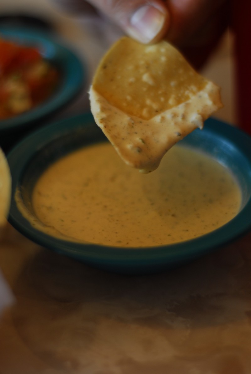 Nachos and Chuy's Creamy Jalapeno Sauce