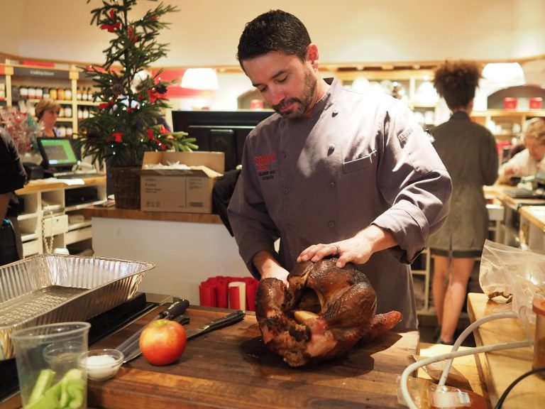 Season’s Eating with Sonny’s BBQ Pitmaster Brandon Manly at Williams Sonoma – Park Avenue