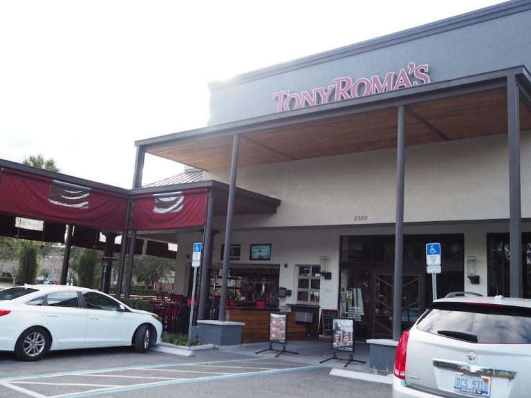 Tony Roma’s On I-Drive – New Spring Menu 2019