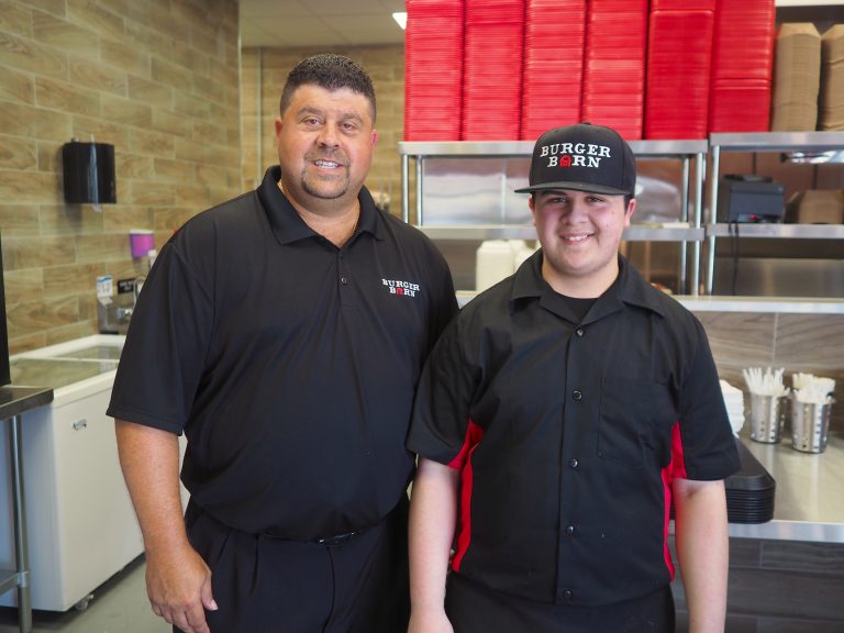 Father-son duo opens Burger Barn in Orlando