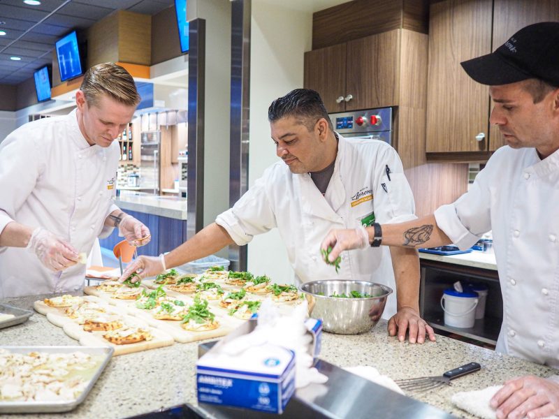 Inside Look: Publix Aprons Cooking School hosts “An Evening with Envy