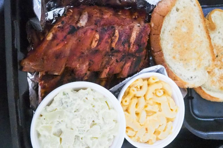 #OrlandoToGo – Sonny’s BBQ Family Meal Deals To Go