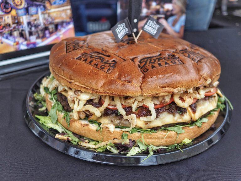 Sunset Walk Orlando hosts inaugural “Best of” Challenge: Burger Edition