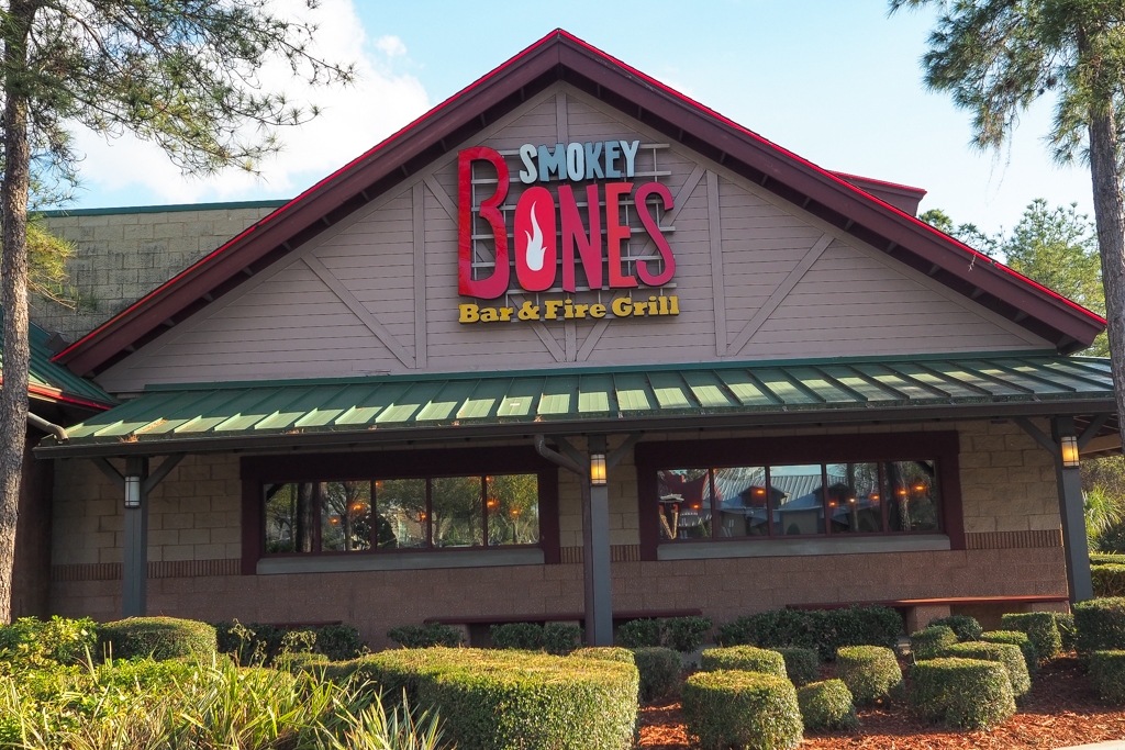 First Look: Smokey Bones Debuts New “Global” Menu Plus Wing Specials ...