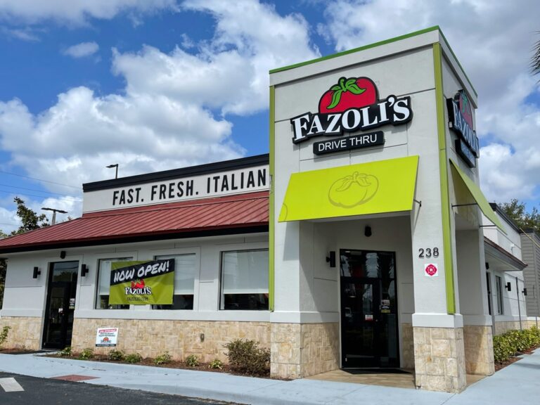 Fazoli’s (and Their Unlimited Breadsticks) Returns To Orlando After 15 Years – Grand Opening on September 6th 2023