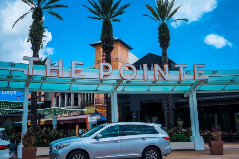 FALL INTO THE SEASON AT POINTE ORLANDO – A Foodie’s Guide to Fall at Pointe Orlando 2023