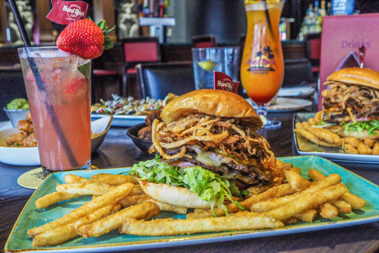 Hard Rock Cafe Orlando Competes in World Burger Tour 2025 – Debuts Limited Time Tropical Storm Smash Burger